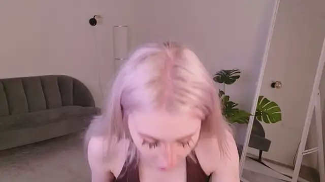 oh  lily online show from June 10, 1:54 pm