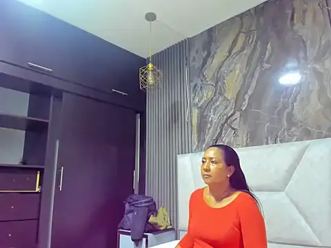 Snapshot of ZafiroHL chatting on March 25, 6:03 pm ZafiroHL online show from March 25, 6:03 pm