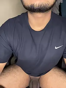 hotty top online show from April 22, 9:11 am