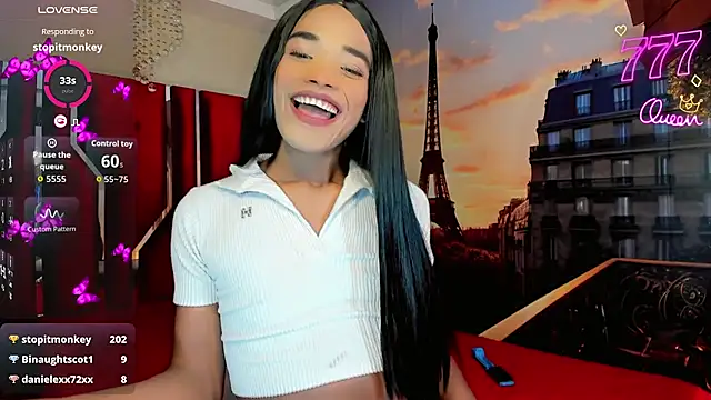 Paola Delfino online show from May 17, 10:50 pm