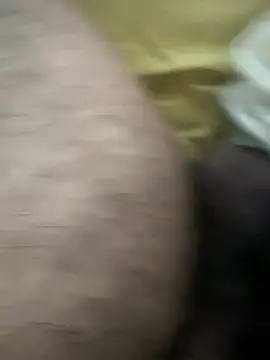 Snapshot of imaan10 chatting on April 16, 12:33 am imaan10 online show from April 16, 12:33 am