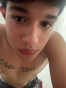 Snapshot of BabyNico00 chatting on March 17, 12:15 am BabyNico00 online show from March 17, 12:15 am