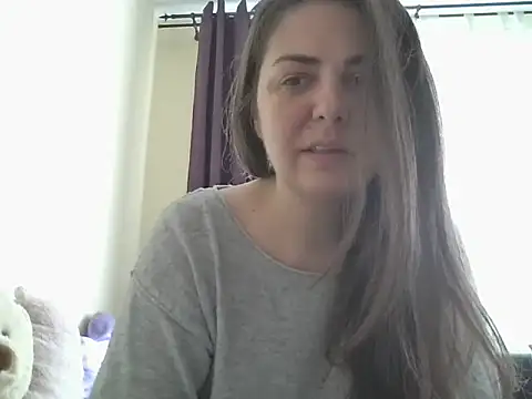 Snapshot of Arya_Malone chatting on March 24, 8:08 am Arya Malone online show from March 24, 8:08 am