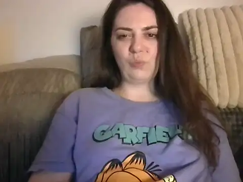Snapshot of Arya_Malone chatting on March 29, 12:21 am Arya Malone online show from March 29, 12:21 am