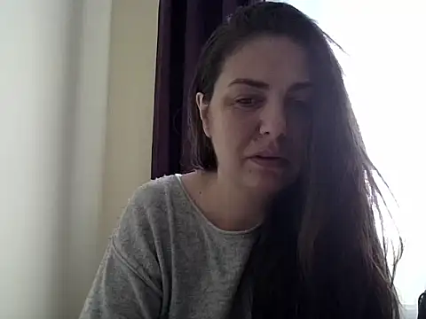 Snapshot of Arya_Malone chatting on April 1, 7:09 am Arya Malone online show from April 1, 7:09 am