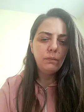 Snapshot of Arya_Malone chatting on April 30, 12:22 pm Arya Malone online show from April 30, 12:22 pm