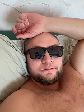 RUS208 online show from March 17, 12:19 pm