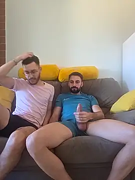 AmicisegretiITA online show from May 13, 5:38 am
