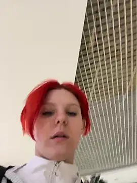 NinaParri online show from May 20, 3:24 am