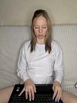 TeaseMeLily online show from March 23, 3:21 am