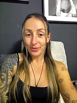 NicoleKaiser online show from May 12, 7:22 pm