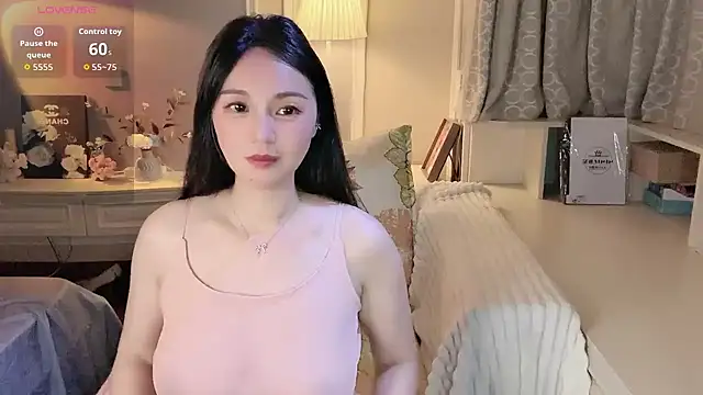 Snapshot of KCYE-CC chatting on May 7, 2:00 pm KCYE-CC online show from May 7, 2:00 pm