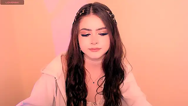  LunnaBelle  online show from March 22, 12:52 pm