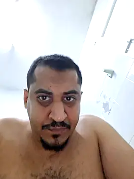 Snapshot of Layzie86 chatting on March 17, 6:22 pm Layzie86 online show from March 17, 6:22 pm