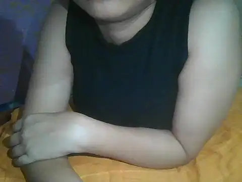 Snapshot of Qween_Seelu chatting on June 15, 10:12 pm Qween Seelu online show from June 15, 10:12 pm