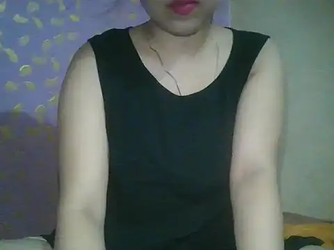 Snapshot of Qween_Seelu chatting on July 1, 10:06 am Qween Seelu online show from July 1, 10:06 am