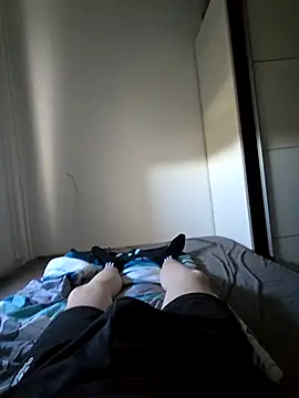 Snapshot of OssiBigCum chatting on April 30, 6:53 am OssiBigCum online show from April 30, 6:53 am