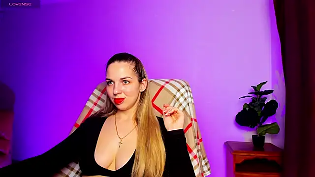 Alexandracandy online show from March 31, 12:49 pm