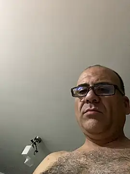 Guapo007sexy online show from April 2, 2:42 am