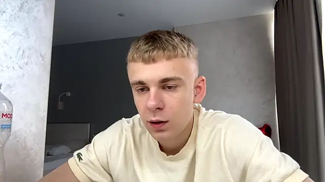 Snapshot of SoloFury chatting on July 18, 7:34 am SoloFury online show from July 18, 7:34 am