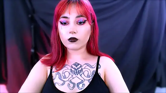 MistressEdith online show from April 15, 8:21 am