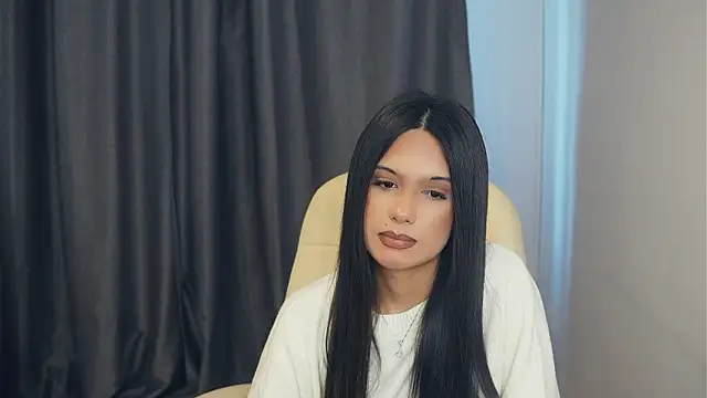 BibiPharr online show from March 25, 10:10 am