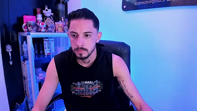 clark kent  online show from March 20, 4:23 pm