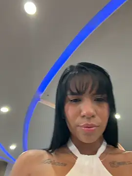 Snapshot of MonserratJons01 chatting on May 24, 2:55 pm MonserratJons01 online show from May 24, 2:55 pm