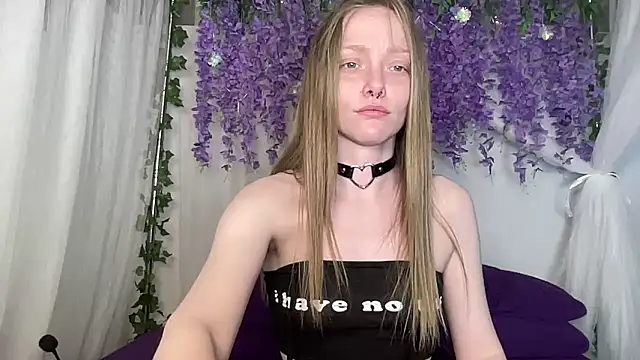 ElfGirlAna online show from May 11, 2:34 pm