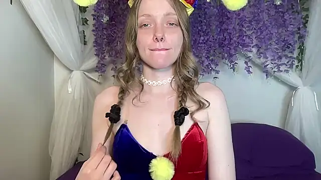 ElfGirlAna online show from May 13, 2:36 pm