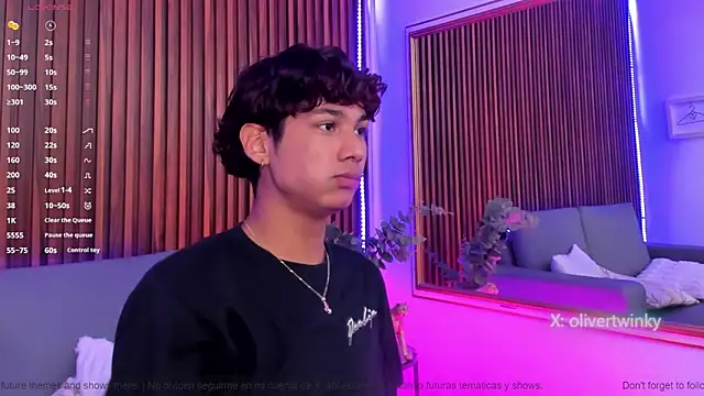 Oliver20   online show from May 2, 11:32 pm