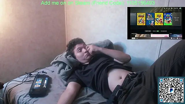 Snapshot of GreenDynomite chatting on July 15, 9:31 pm GreenDynomite online show from July 15, 9:31 pm