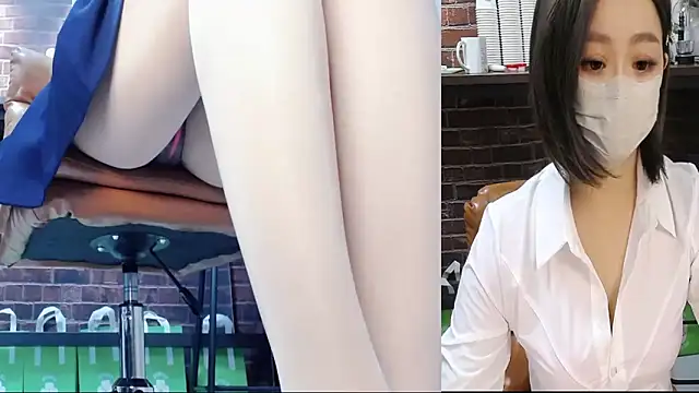 Latte-01 online show from April 26, 3:26 am
