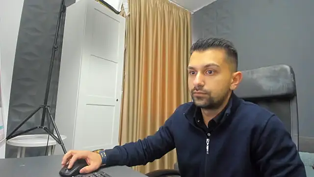 BryceReign online show from March 26, 5:35 am