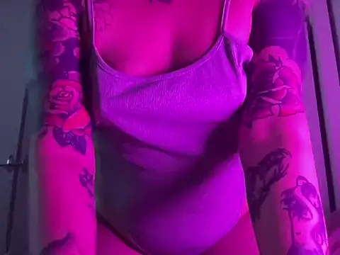 Cherrybabyxxx online show from April 3, 7:06 am