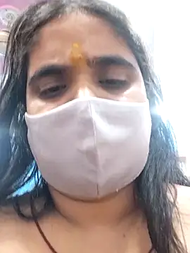 MoonlightMira online show from June 11, 5:38 am