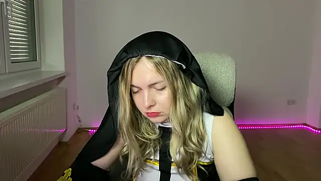 EvaKraz online show from April 1, 9:43 am