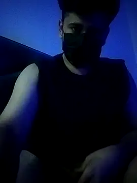 Snapshot of Small_dick_069 chatting on April 19, 7:05 pm Small dick 069 online show from April 19, 7:05 pm