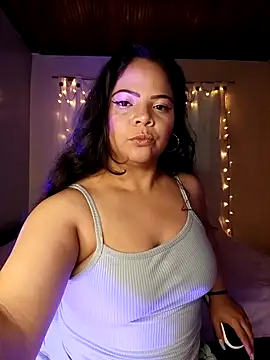 ROUSSE SINCLAIR online show from April 28, 8:14 pm