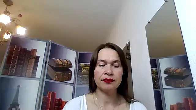 Selena Moo online show from May 8, 10:53 am