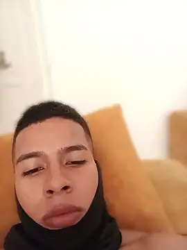 alejo king02 online show from April 16, 3:35 pm