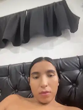 Snapshot of Blowjob-Queen_ chatting on June 6, 3:55 am Blowjob-Queen online show from June 6, 3:55 am