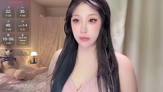 Snapshot of StreamWithMe chatting on March 22, 6:22 pm StreamWithMe online show from March 22, 6:22 pm