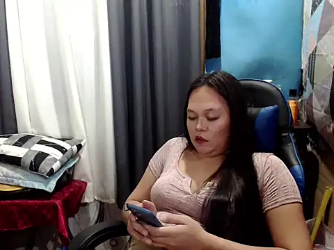 Snapshot of sexy_jessa69 chatting on June 24, 3:33 pm sexy jessa69 online show from June 24, 3:33 pm