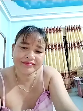 Moubie1 online show from May 3, 3:29 pm