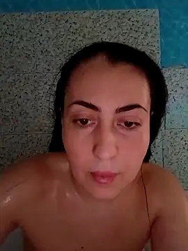 Snapshot of regina6125 chatting on March 21, 11:37 am regina6125 online show from March 21, 11:37 am