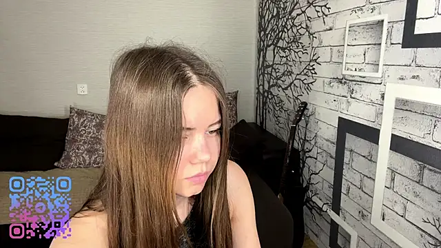 Snapshot of ElmiraDabato chatting on June 11, 5:38 am ElmiraDabato online show from June 11, 5:38 am