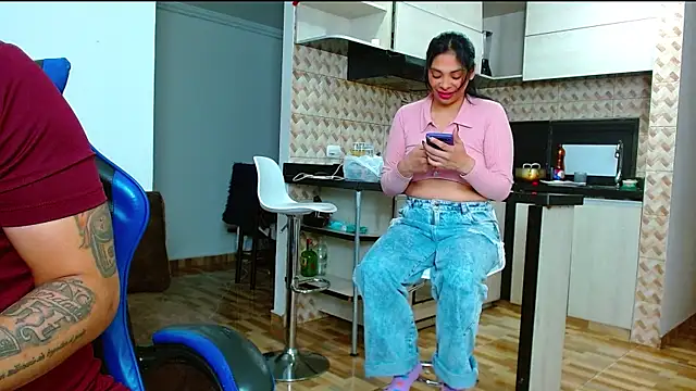 Snapshot of big--boss chatting on July 31, 2:55 am big--boss online show from July 31, 2:55 am