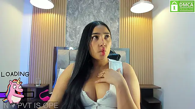 Snapshot of Sulay_Kim chatting on April 23, 5:15 pm Sulay Kim online show from April 23, 5:15 pm