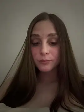 Snapshot of BellMeow_ chatting on March 23, 11:20 pm BellMeow online show from March 23, 11:20 pm